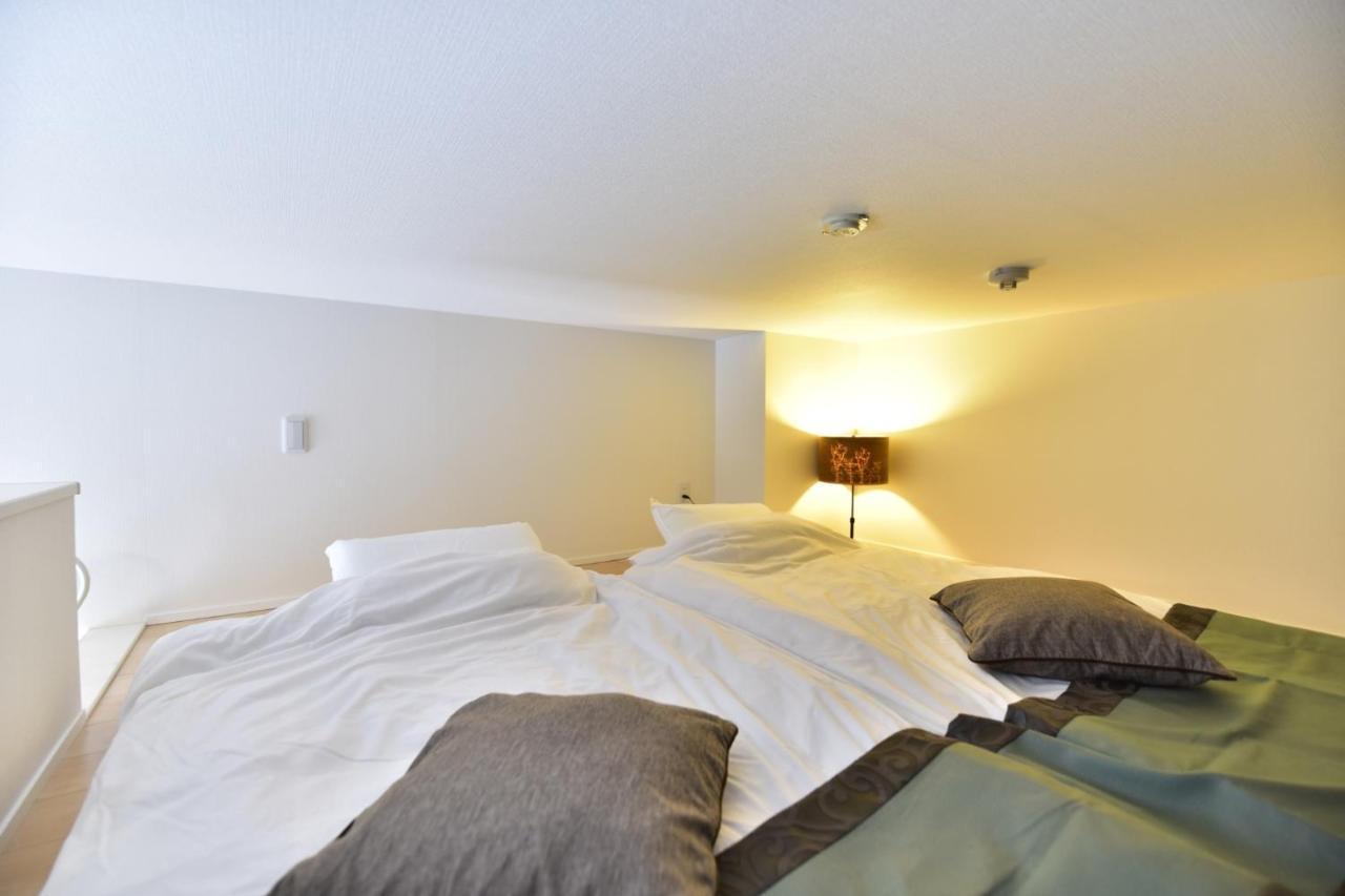 モノトーン難波 Apartment Osaka Exterior photo